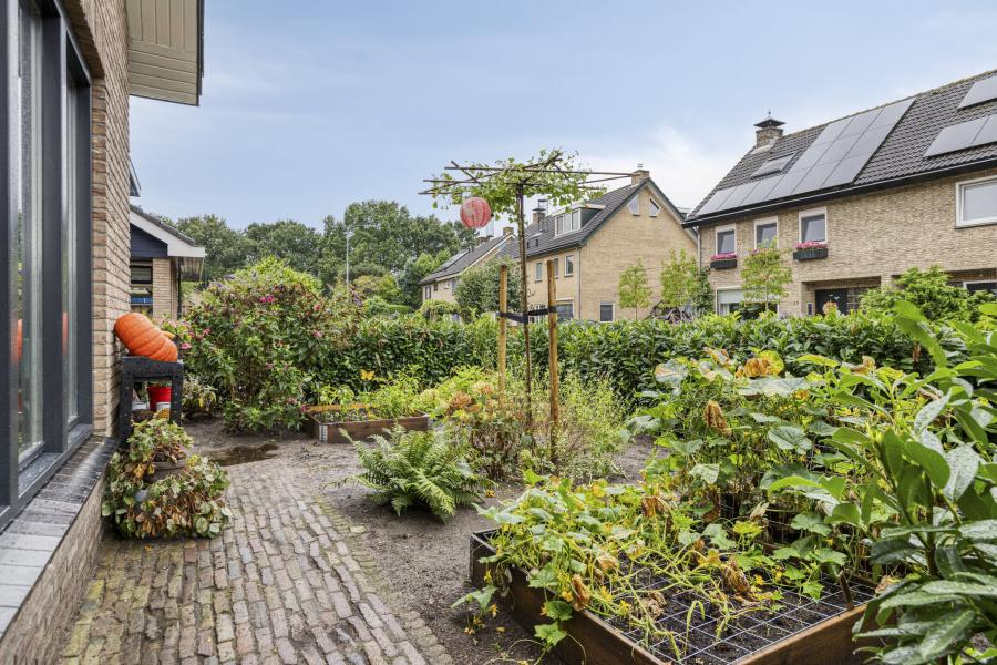 Broekhuizenstraat 25