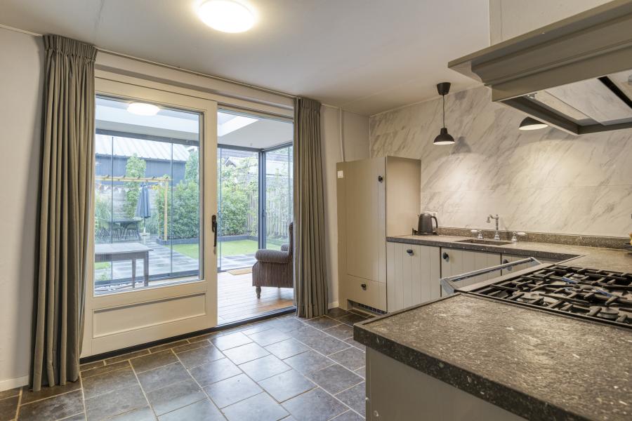 Broekhuizenstraat 25
