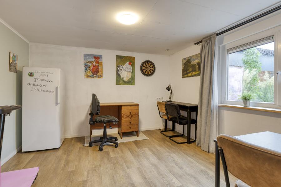 Broekhuizenstraat 25