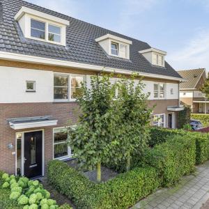G.H Roeterdinkstraat 11