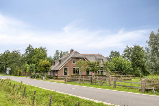 Damweg 98
